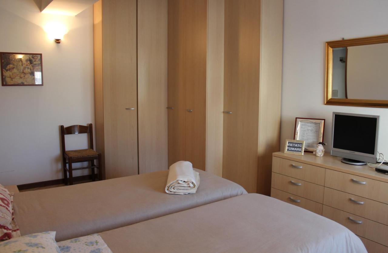 B. & B. Nabucco Bed & Breakfast Parma Eksteriør bilde